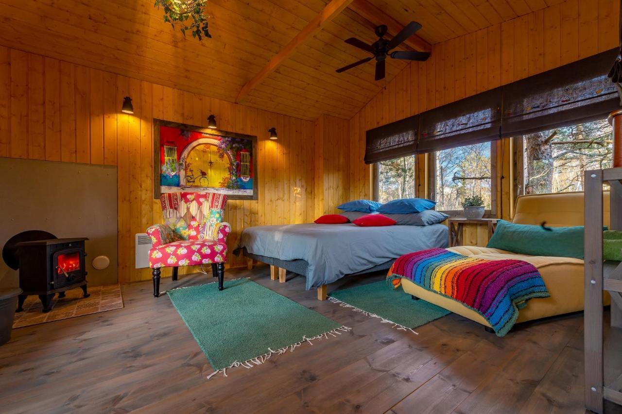 Jogisoo Sambliku Treehouseヴィラ エクステリア 写真